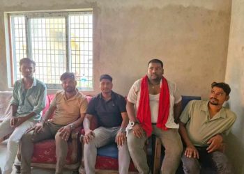 जनकपुरको राराब क्याम्पसका स्वीयू नेताहरु छापामार शैलीमा पक्राउ