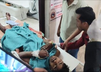 धनुषाको सबैलामा चोकको नाम विवादमा झडप, प्रहरीको गोली लागेर एक घाइते